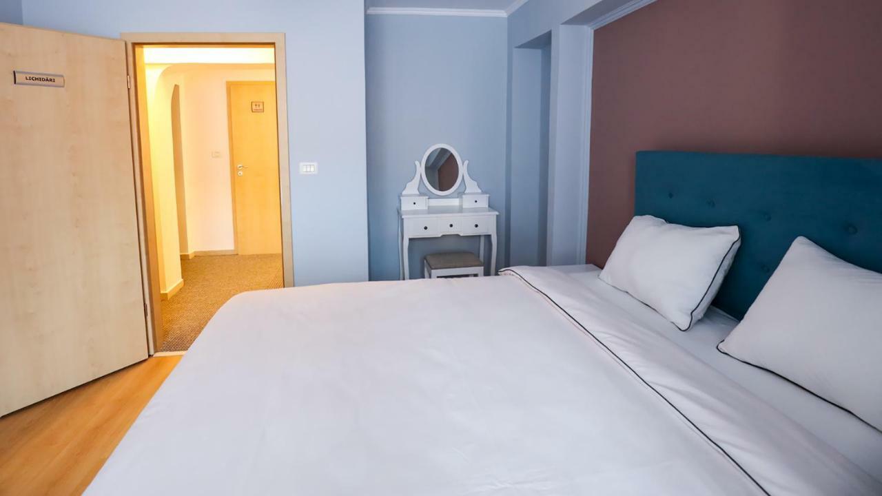 Old Square 5 * Timisoara